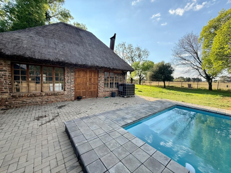 5 Bedroom Property for Sale in Bloemdal Free State